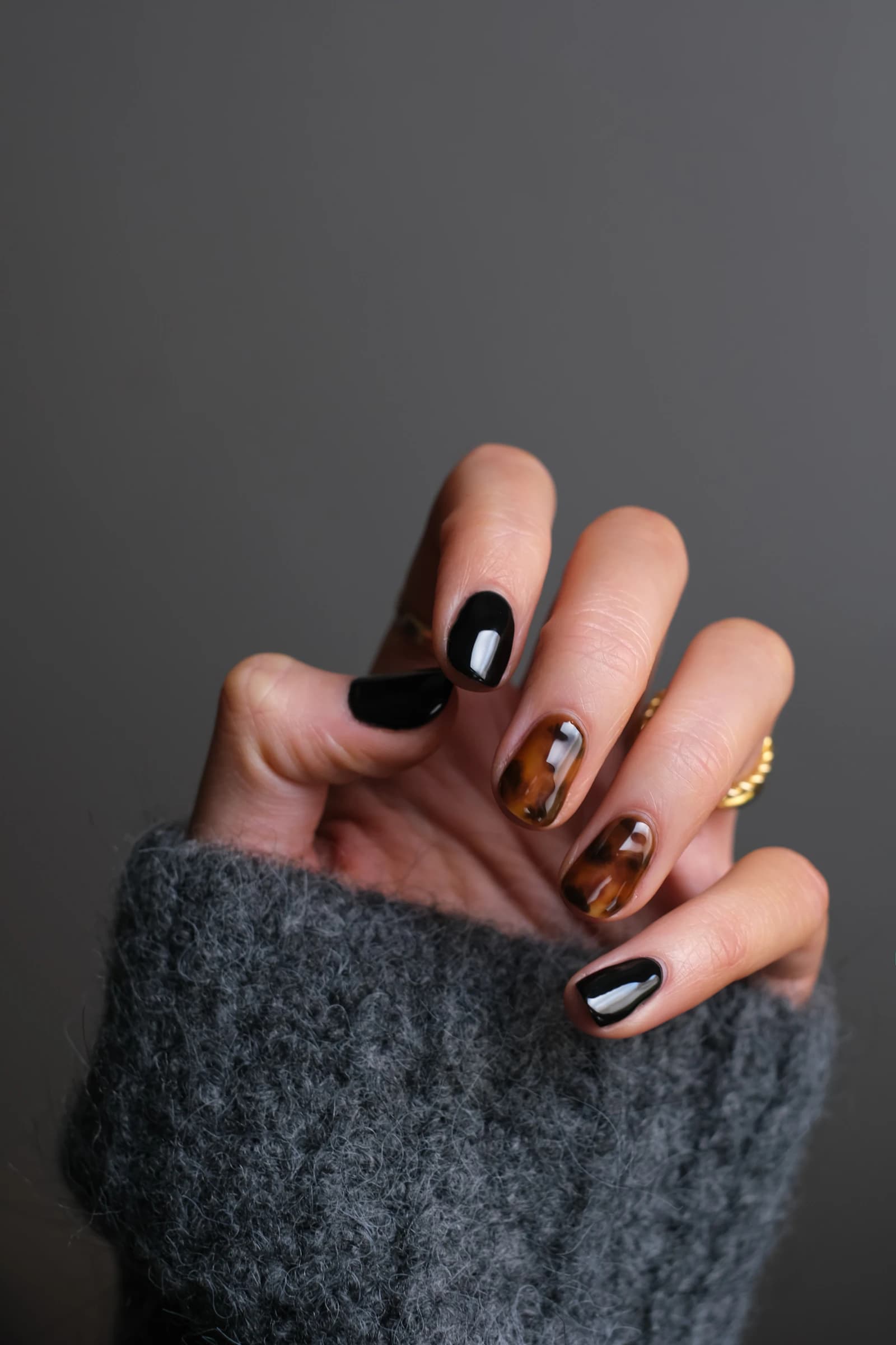 Kartenzahlung mit EC-Terminal in der Branche Nagelstudios: mobiles Terminal